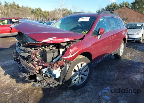 2018 Subaru Outback 2.5I Premium z USA, uszkodzony, nr VIN 4S4BSACC2J3384907